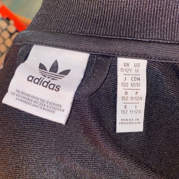 Classic - Picture 5 of 5